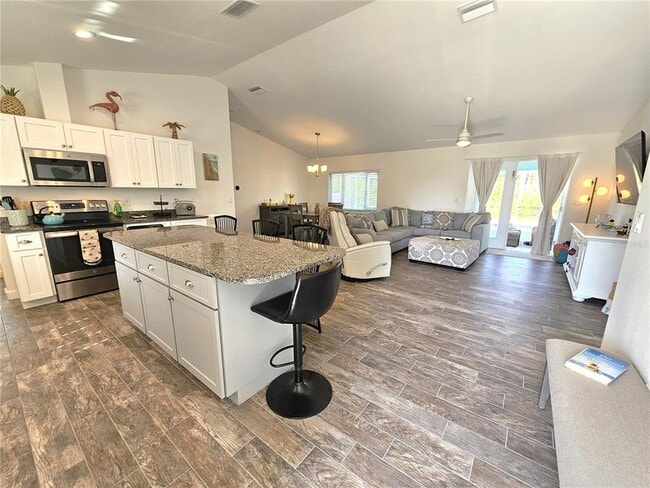 Building Photo - 7436 Michael St