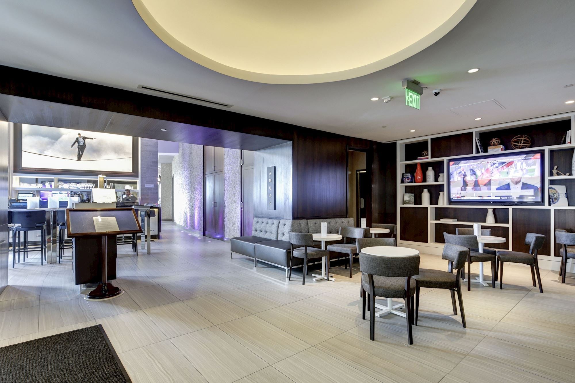 Building Photo - 1111 19th St N