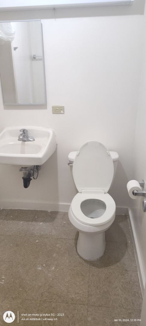 Building Photo - 672KILAN