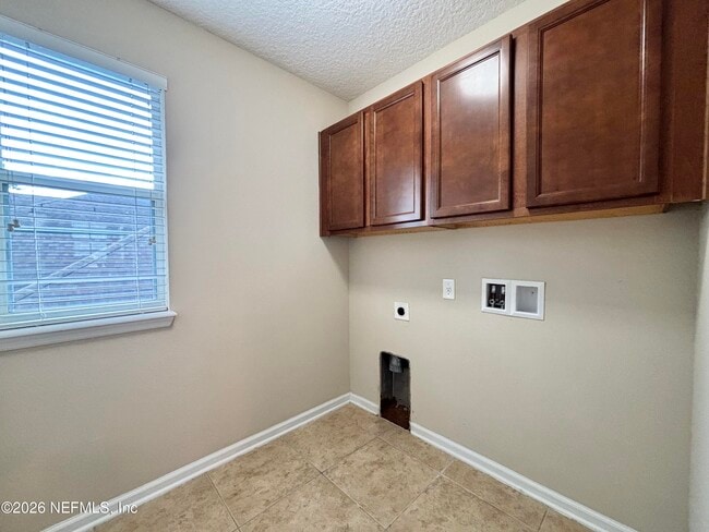 Building Photo - 850 Quiet Stone Ln
