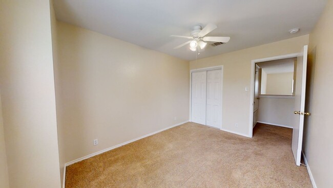 Building Photo - 3bd/2.5ba In Desired Westcreek! $1795/mo!