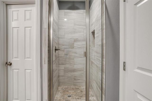 Building Photo - 1117 E Cantey St