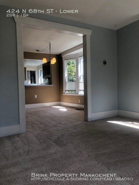 Building Photo - 424 N 68th St