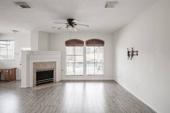 Building Photo - 3807 Abalone Cove