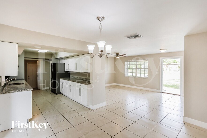 Building Photo - 8710 SW 200th St