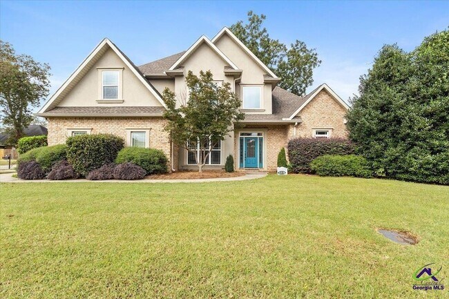 Primary Photo - 300 Cheshire Dr