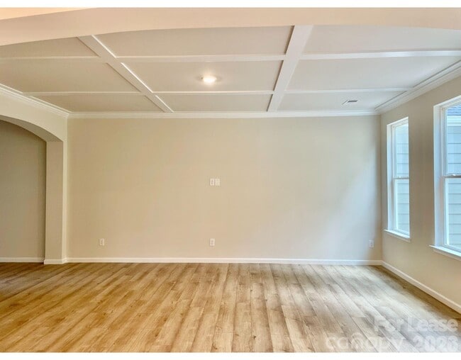 Building Photo - 8234 Merryvale Ln