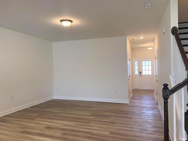 Building Photo - 2007 Nandina Trl