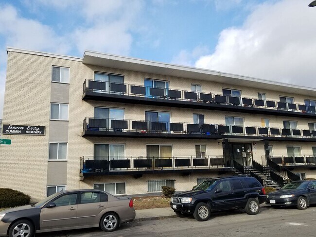 Interior Photo - 760 Cummins Highway