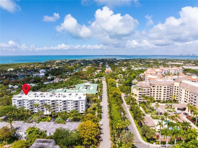 Building Photo - 210 Seaview Dr