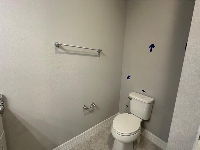 Building Photo - 9 Mimosa Ct W