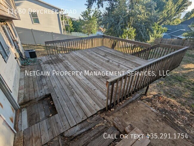 Building Photo - 11680 E Dry Creek Rd