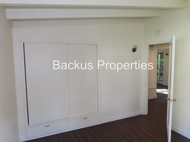 Building Photo - Two Bedroom Home in Beautiful Pacific Grove