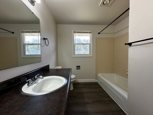 Building Photo - 2746 Nicolet Dr