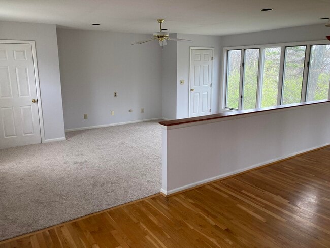 Building Photo - 20 Aqua Vista Ct