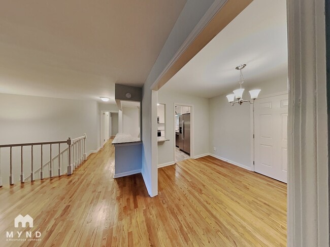 Building Photo - 6489 Lynn Dale Ln