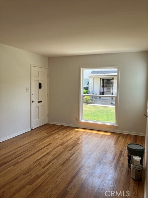 Building Photo - 4458 Linden Ave