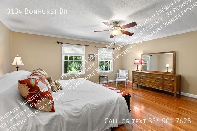 Building Photo - 3134 Bonhurst Dr