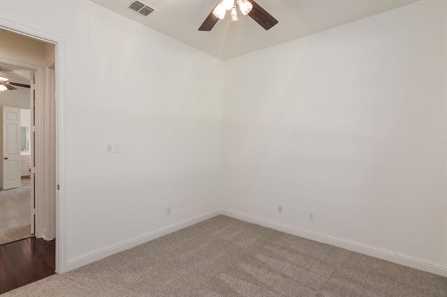 Building Photo - 11007 Southwyck Dr