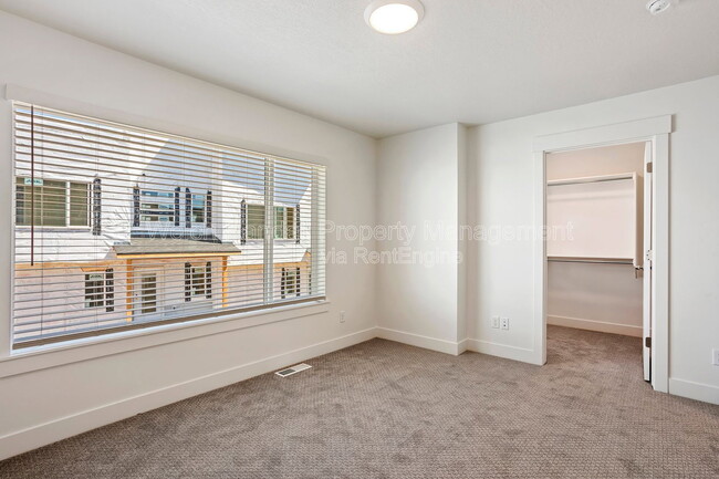 Building Photo - 3102 N 1600 E