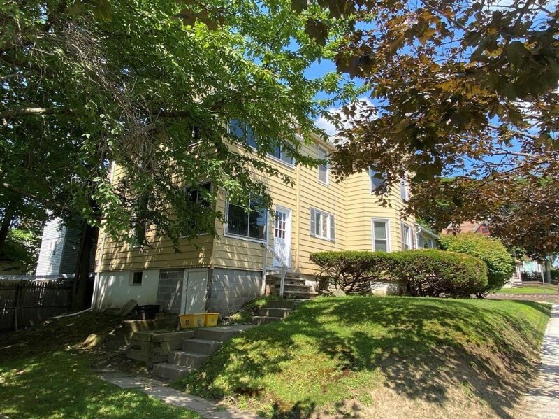 Building Photo - 21 Lincoln Ave