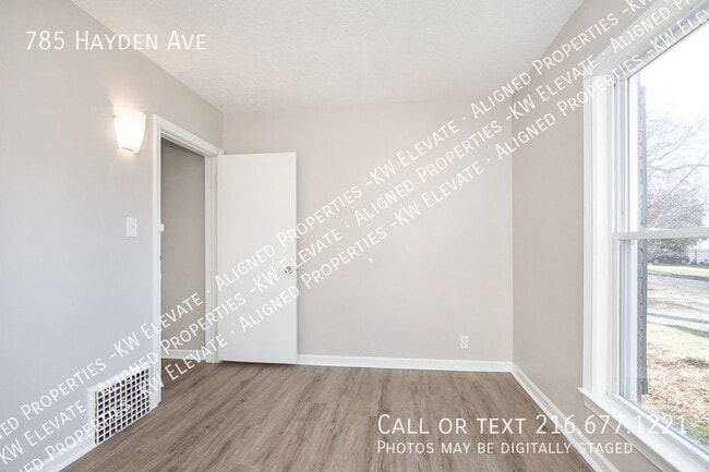 Building Photo - 785 Hayden Ave