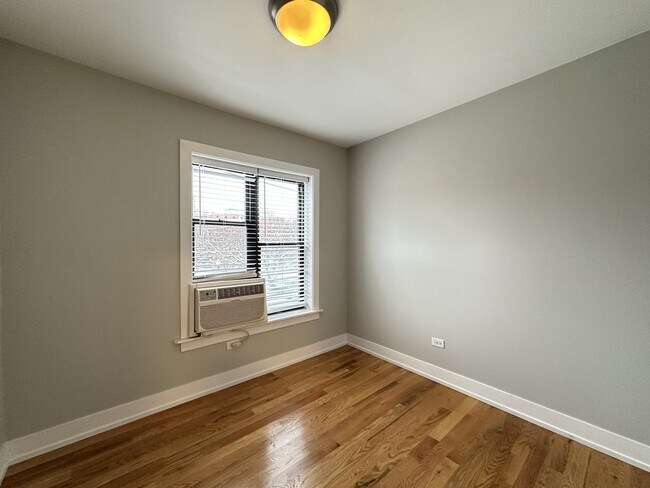 Building Photo - 2917 N Mildred Ave