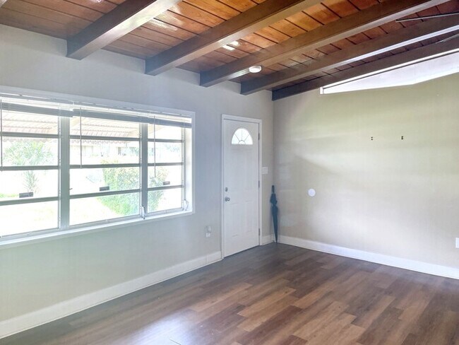 Building Photo - 1667 Rudy Ct