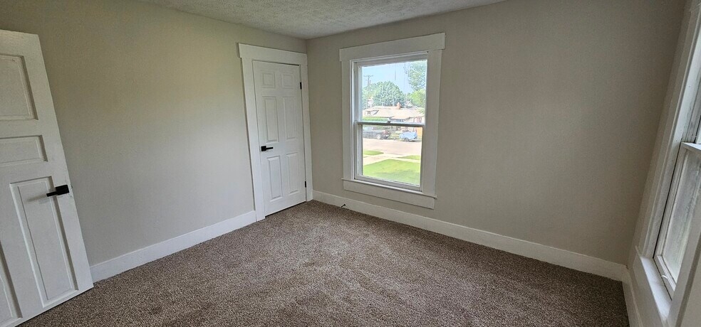 Bedroom 3 - Upstairs - 9 W Pease Ave