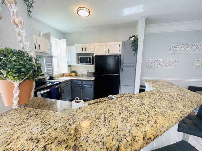 Building Photo - 3006 Bonfire Beach Dr