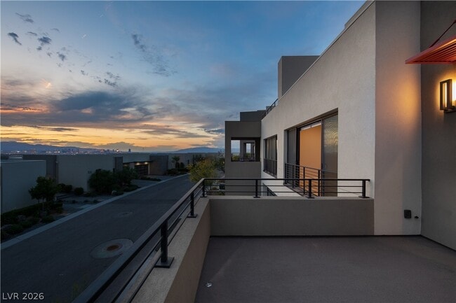 Building Photo - 446 Tranquil Peak Ct