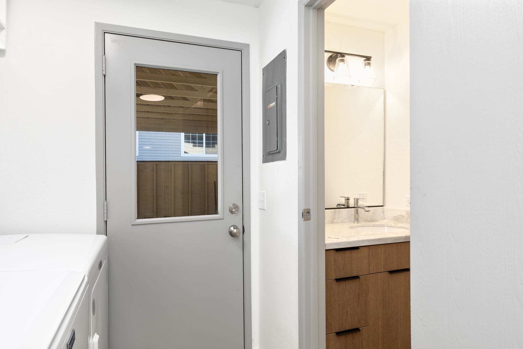 Building Photo - 11334 3rd Ave NE