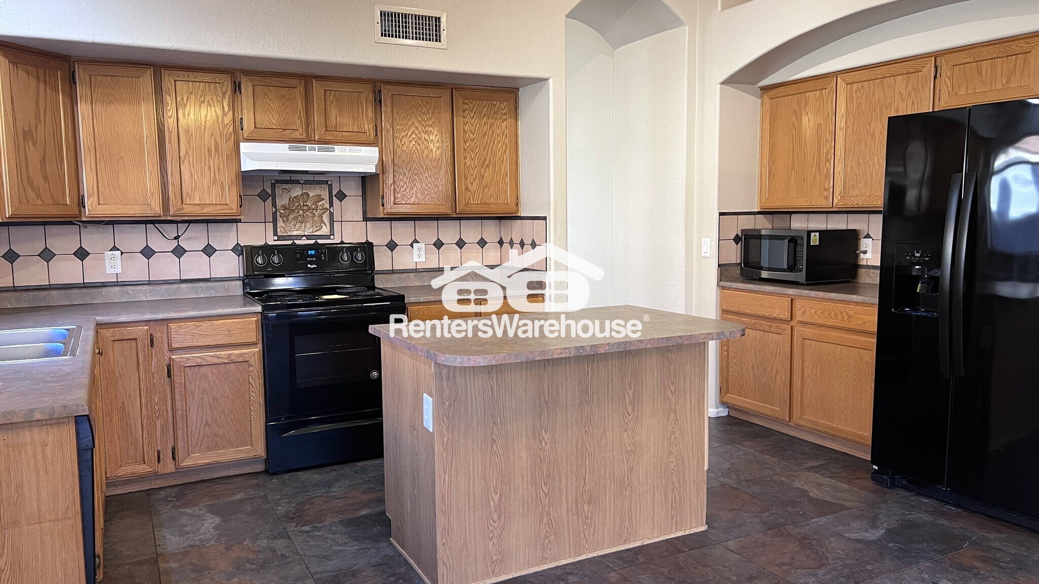 Building Photo - 9842 W Tonopah Dr