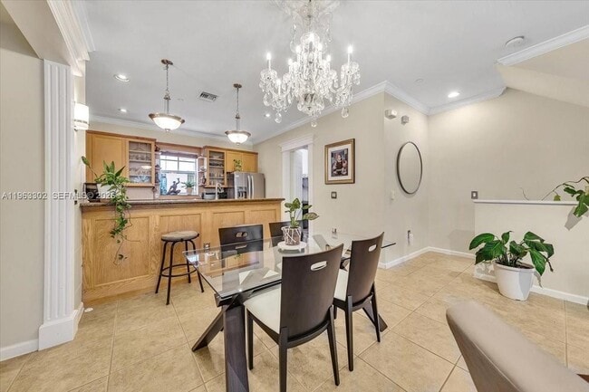 Building Photo - 1033 NE 17th Way