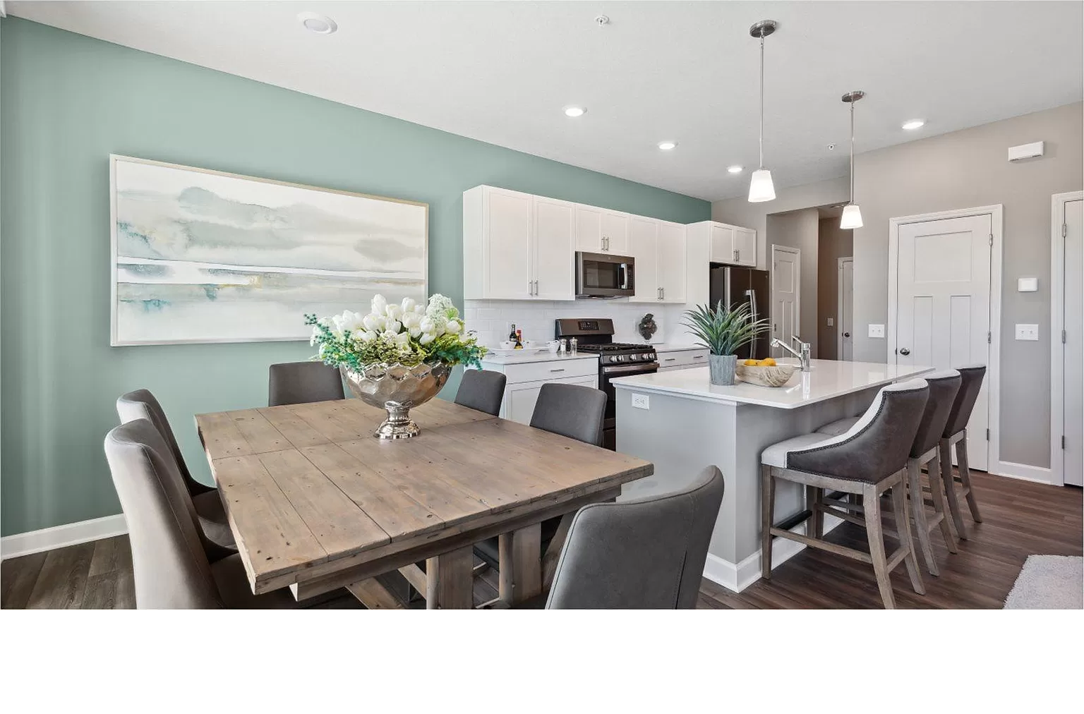 Building Photo - 20065 62nd Pl