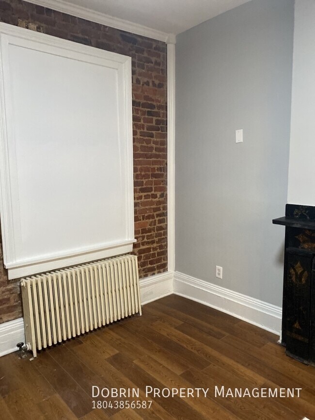 Building Photo - 507 W Marshall St