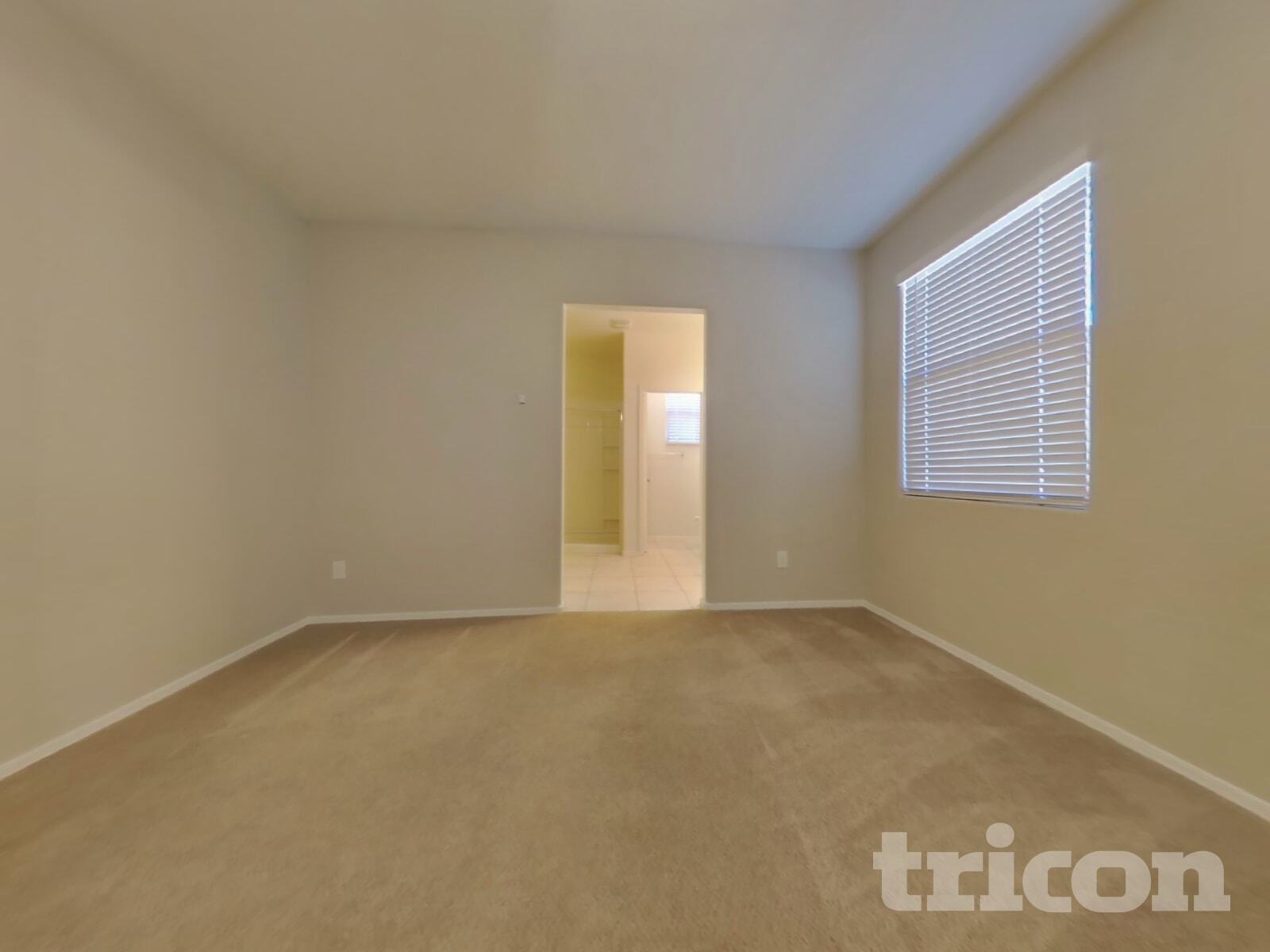 Building Photo - 30900 W Picadilly Rd