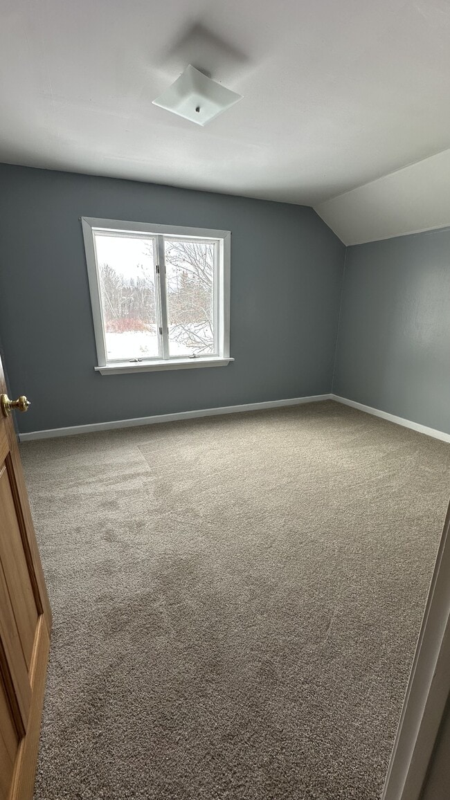 Building Photo - 2692 Union St