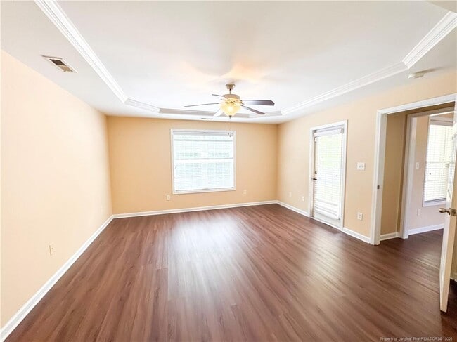 Building Photo - 865 Fairfield Cir