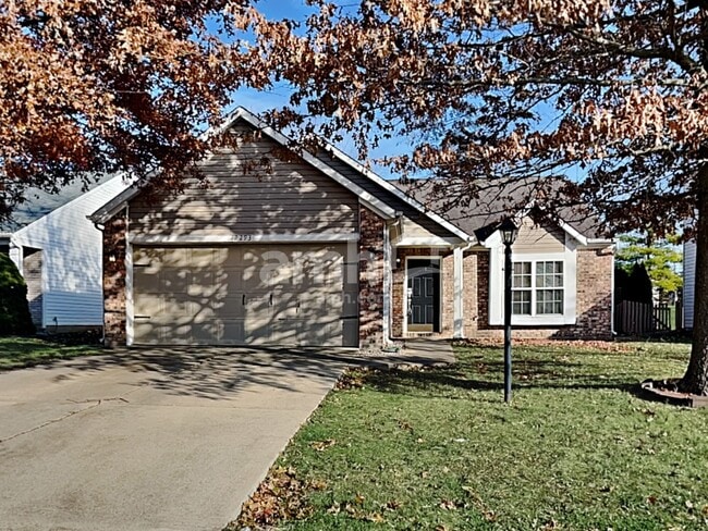 Building Photo - 12293 Driftstone Dr