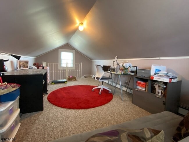 Building Photo - 26 Alexander Ave