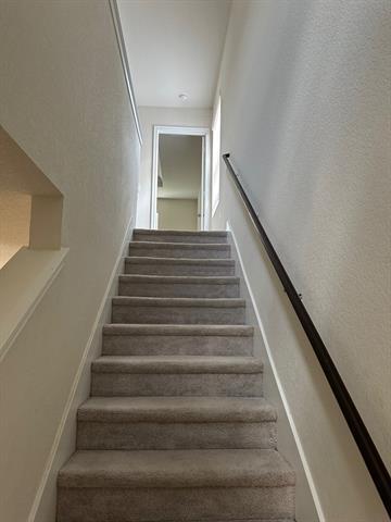 Building Photo - 807 Ozark Path