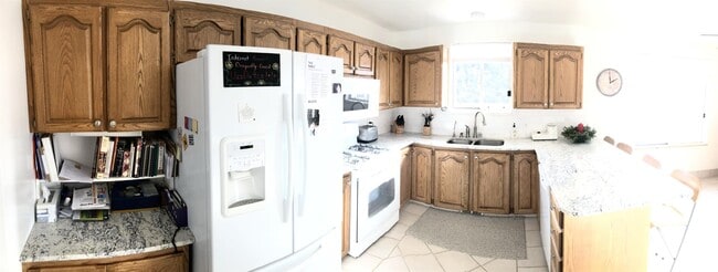 Building Photo - 5543 W 10180 N