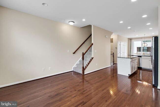 Building Photo - 22356 Philanthropic Dr