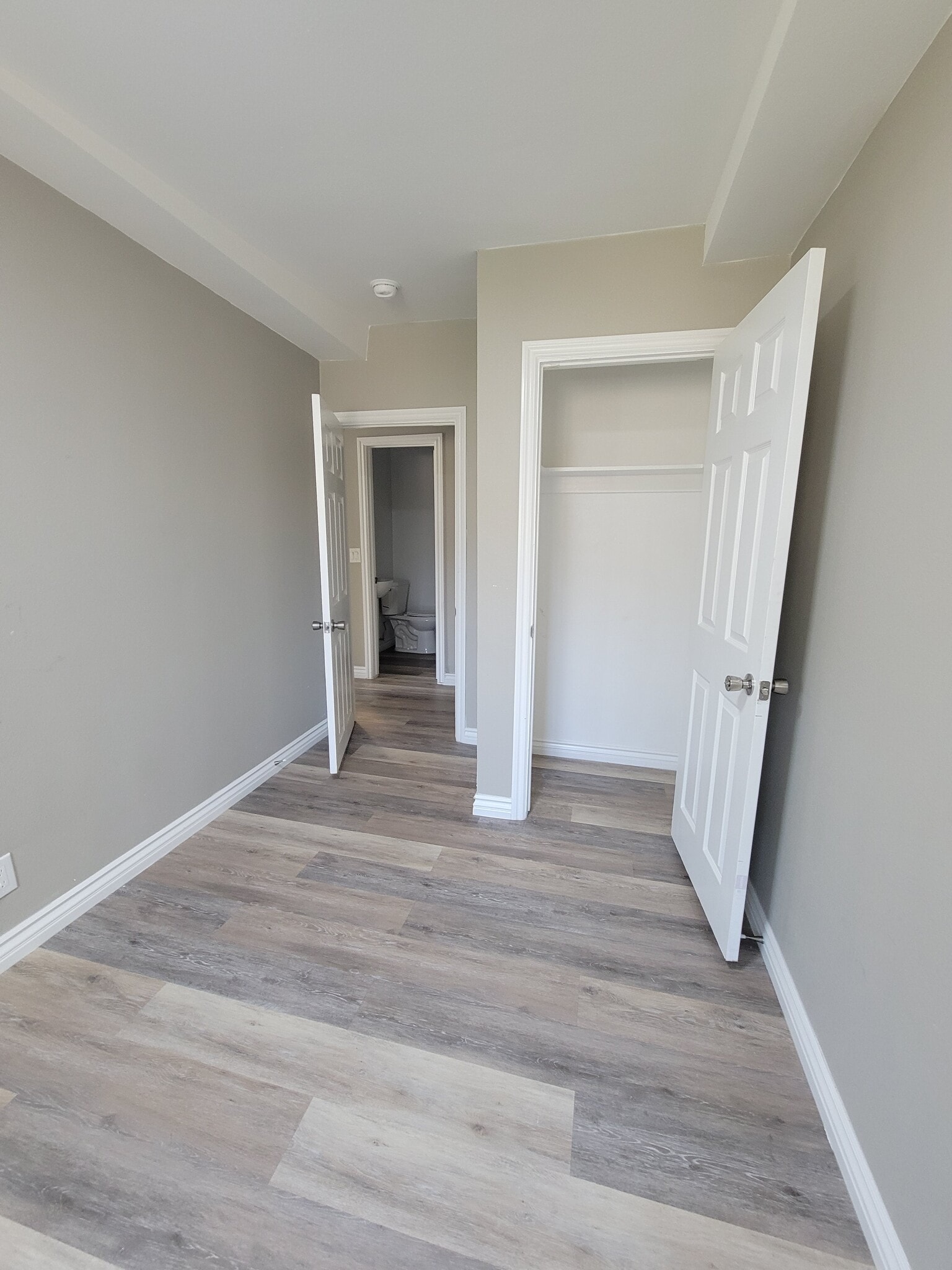 Building Photo - 3067 Harrington Ave