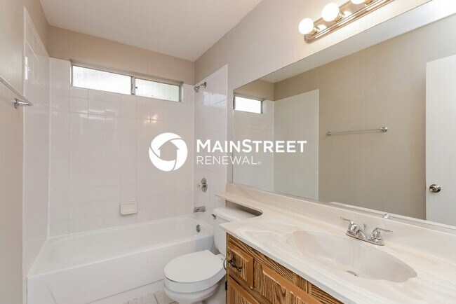 Building Photo - 3 Bedroom Pet-Friendly Home in Chandler, AZ with Main Street Renewal