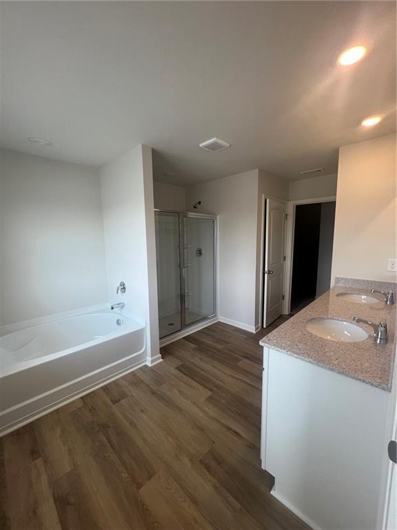 Building Photo - 60 Berryville Dr