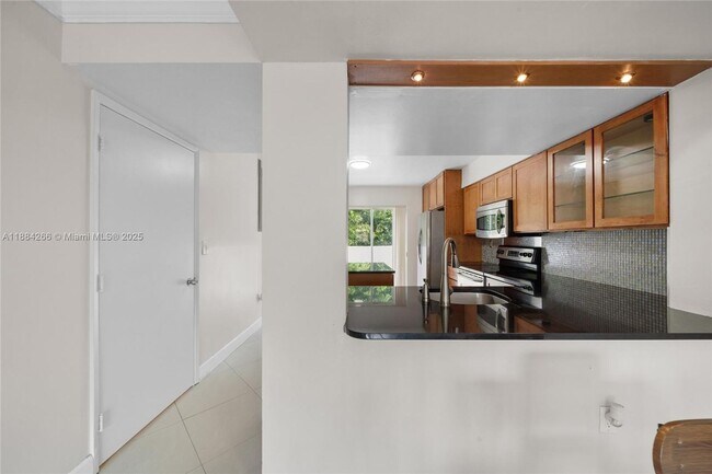 Building Photo - 8240 SW 149th Ct