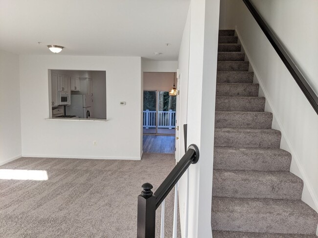 Building Photo - 6516 Daytona Ct