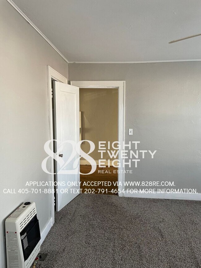 Building Photo - AVAILABLE NOW! CUTE 1st FLOOR 1 BED/1 BATH with BONUS ROOM IN NW OKC!